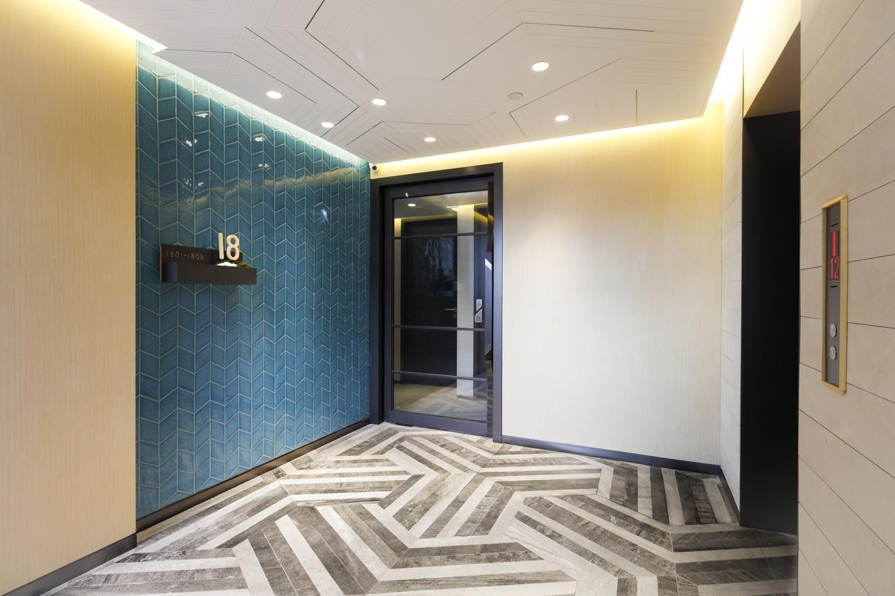 Hotel Ease Access Tsuen Wan Hong Kong Bagian luar foto